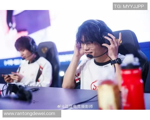 电竞新闻电竞全明星赛特别报道聚焦JDG战队的荣耀与奋斗历程